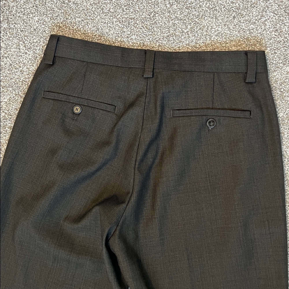 Haggar Men's Brown Dress Trousers - Picture 8 of 8